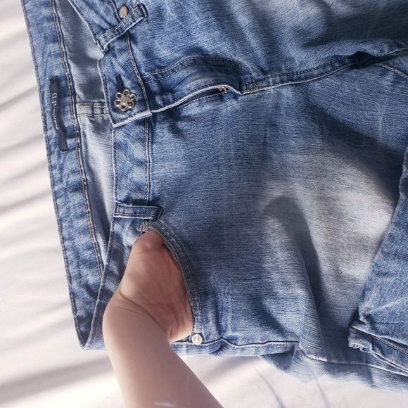 Seductions FD Low Waisted Straight Leg Jeans - Picture 9 of 16